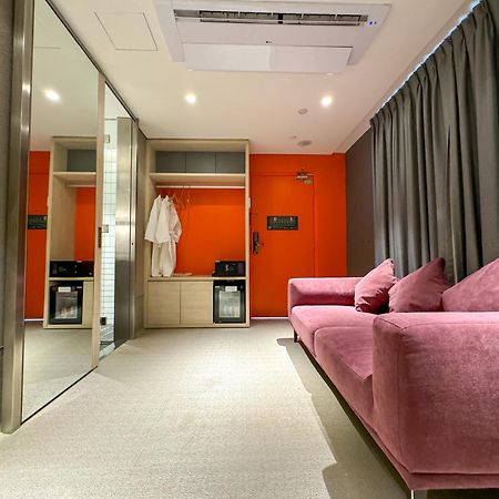 The Upper House, Batu Kawan Hotel Simpang Ampat  Екстериор снимка