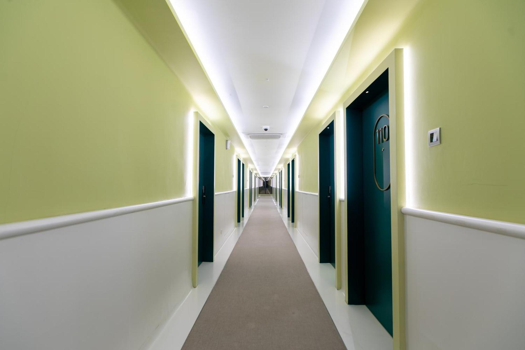 The Upper House, Batu Kawan Hotel Simpang Ampat  Екстериор снимка