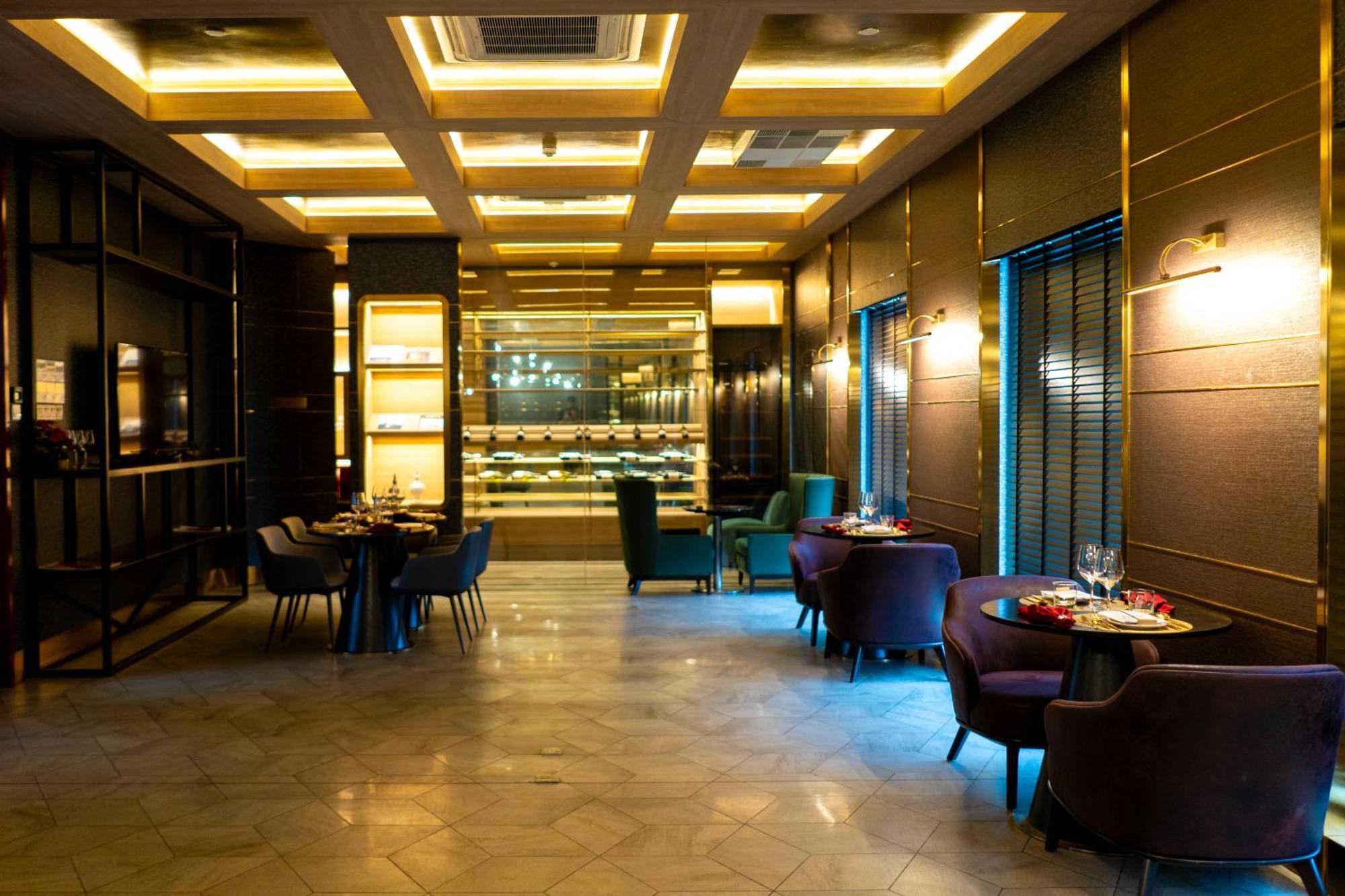 The Upper House, Batu Kawan Hotel Simpang Ampat  Екстериор снимка